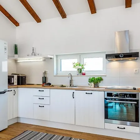 Private With Private Heated Pool In Cote D'azur Apartament *