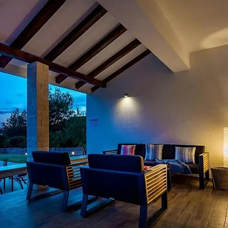 Private With Private Heated Pool In Cote D'azur *