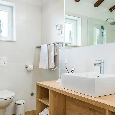 Private With Private Heated Pool In Cote D'azur *